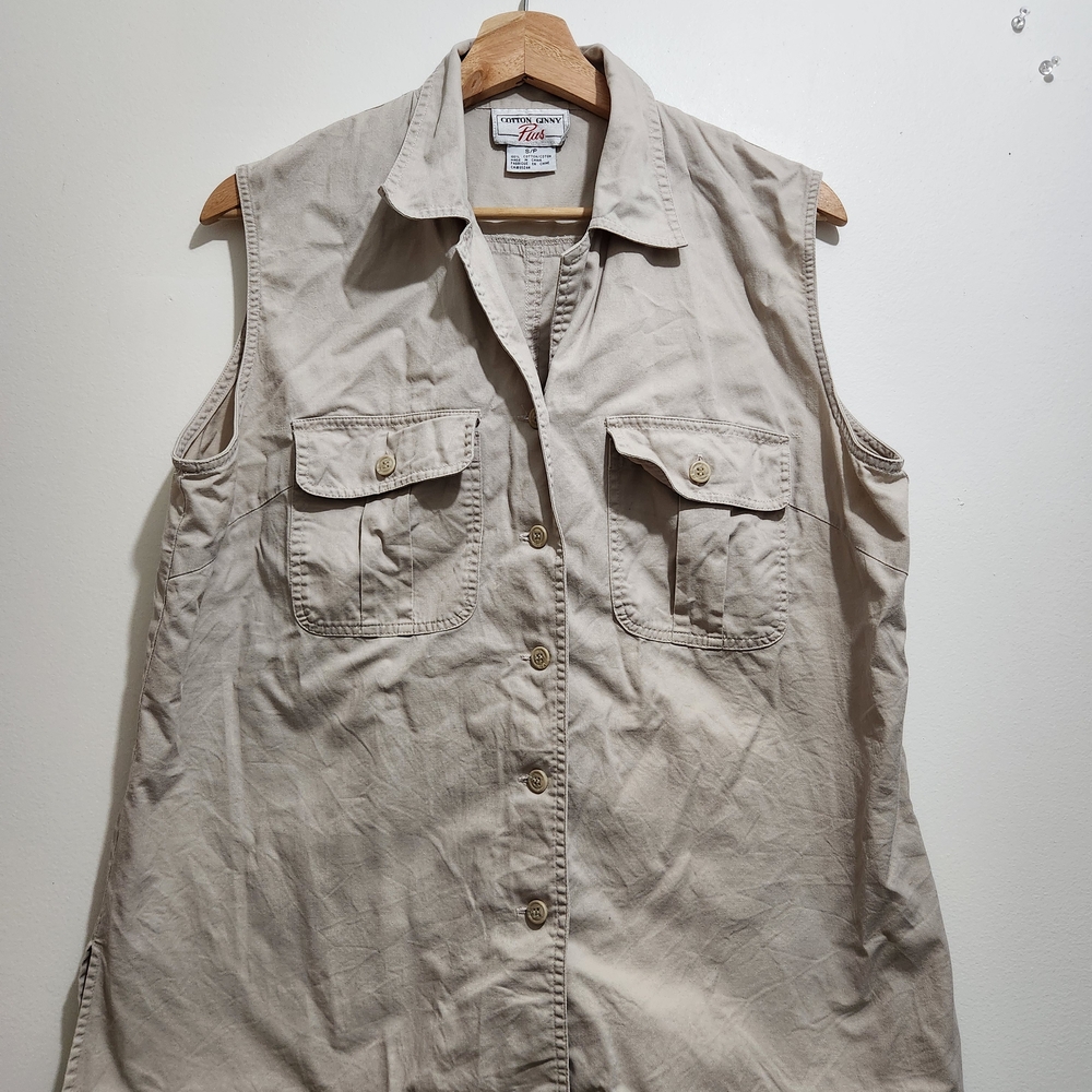 TanJay Beige Sleeveless Button-Down Shirt